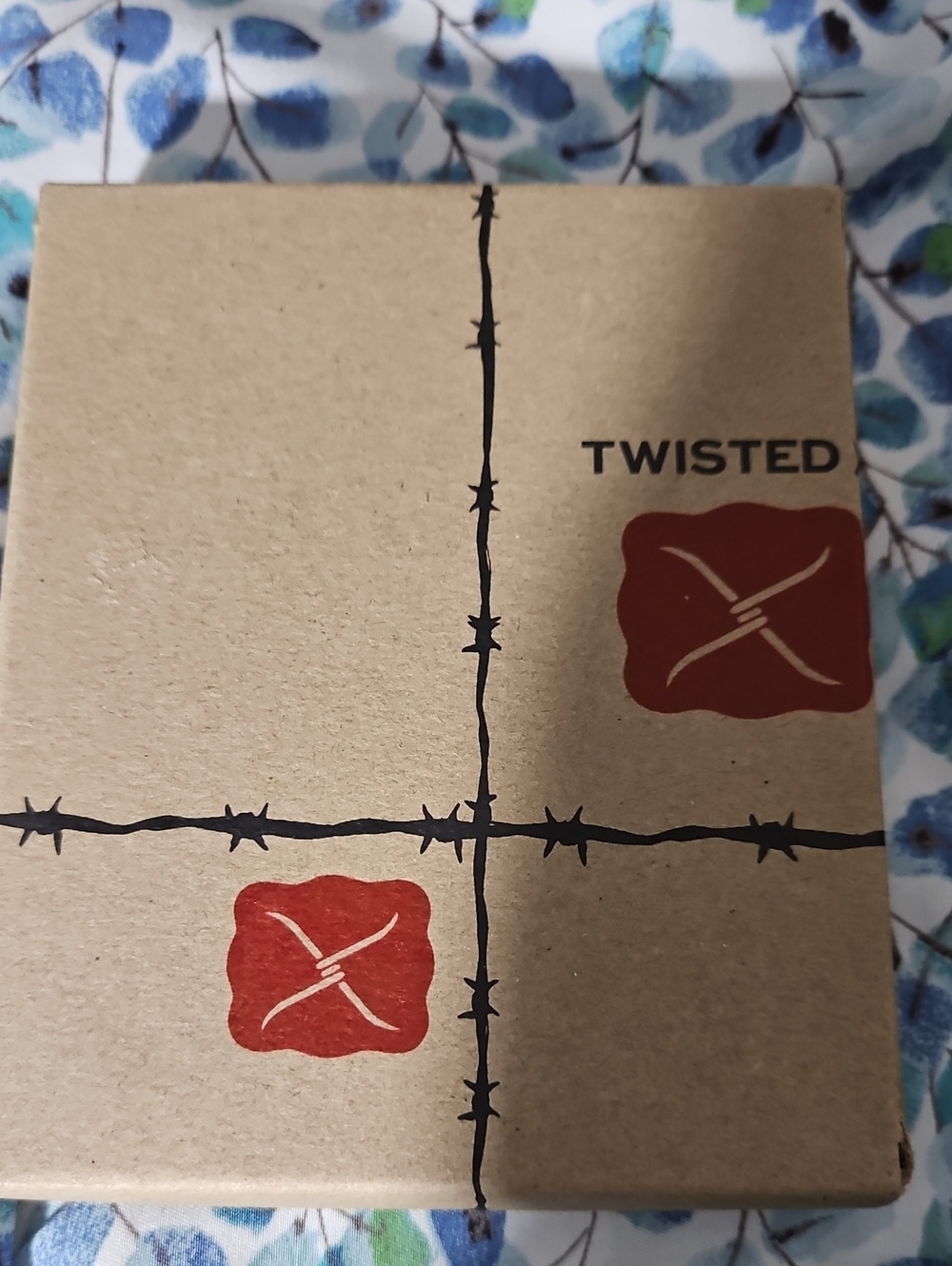 Twisted X Men's Bifold Wallet Geometric Pattern